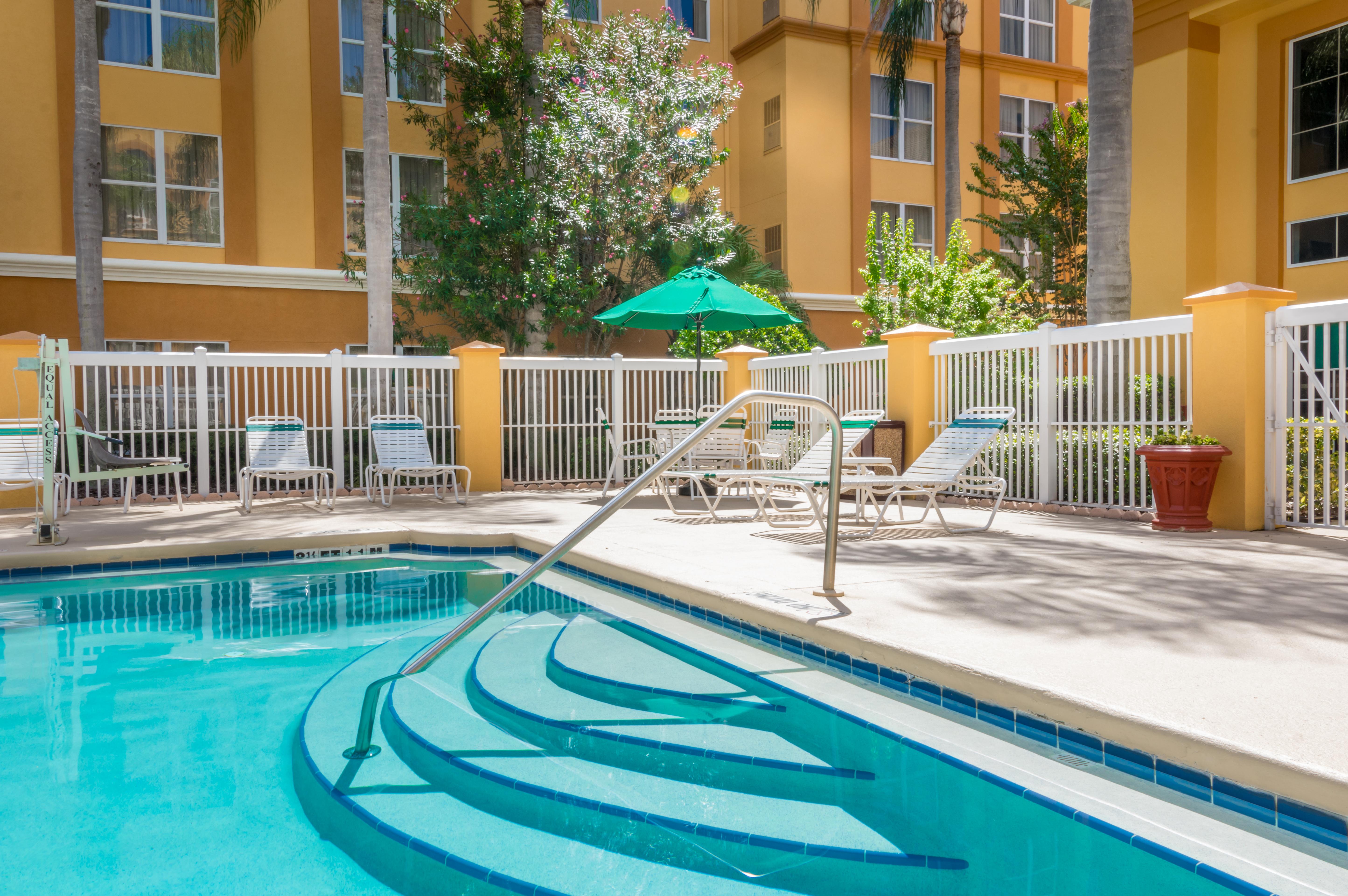 Surestay By Western Orlando Buena Vista Hotel