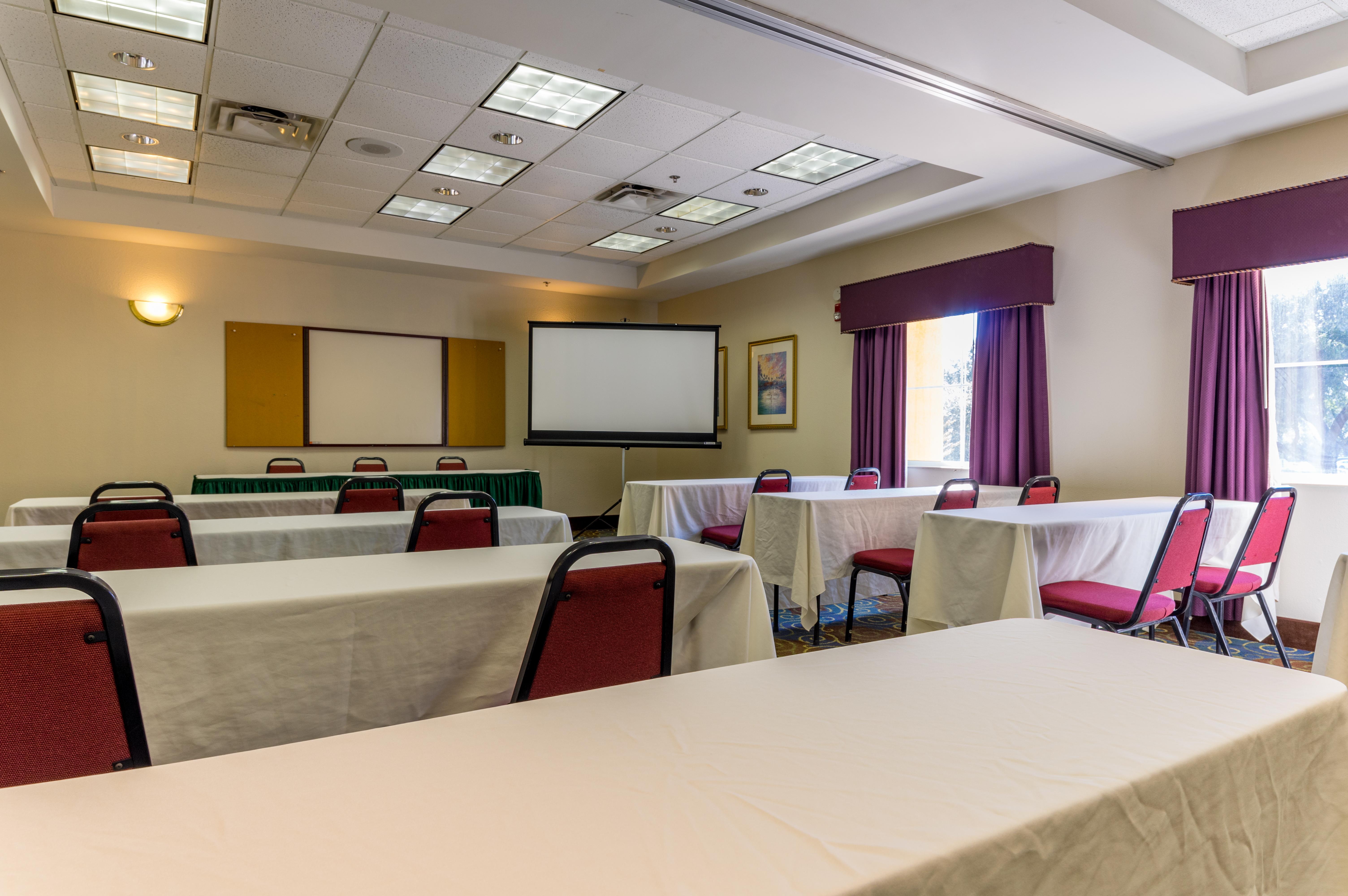 Surestay By Western Orlando Buena Vista Lake Buena Vista