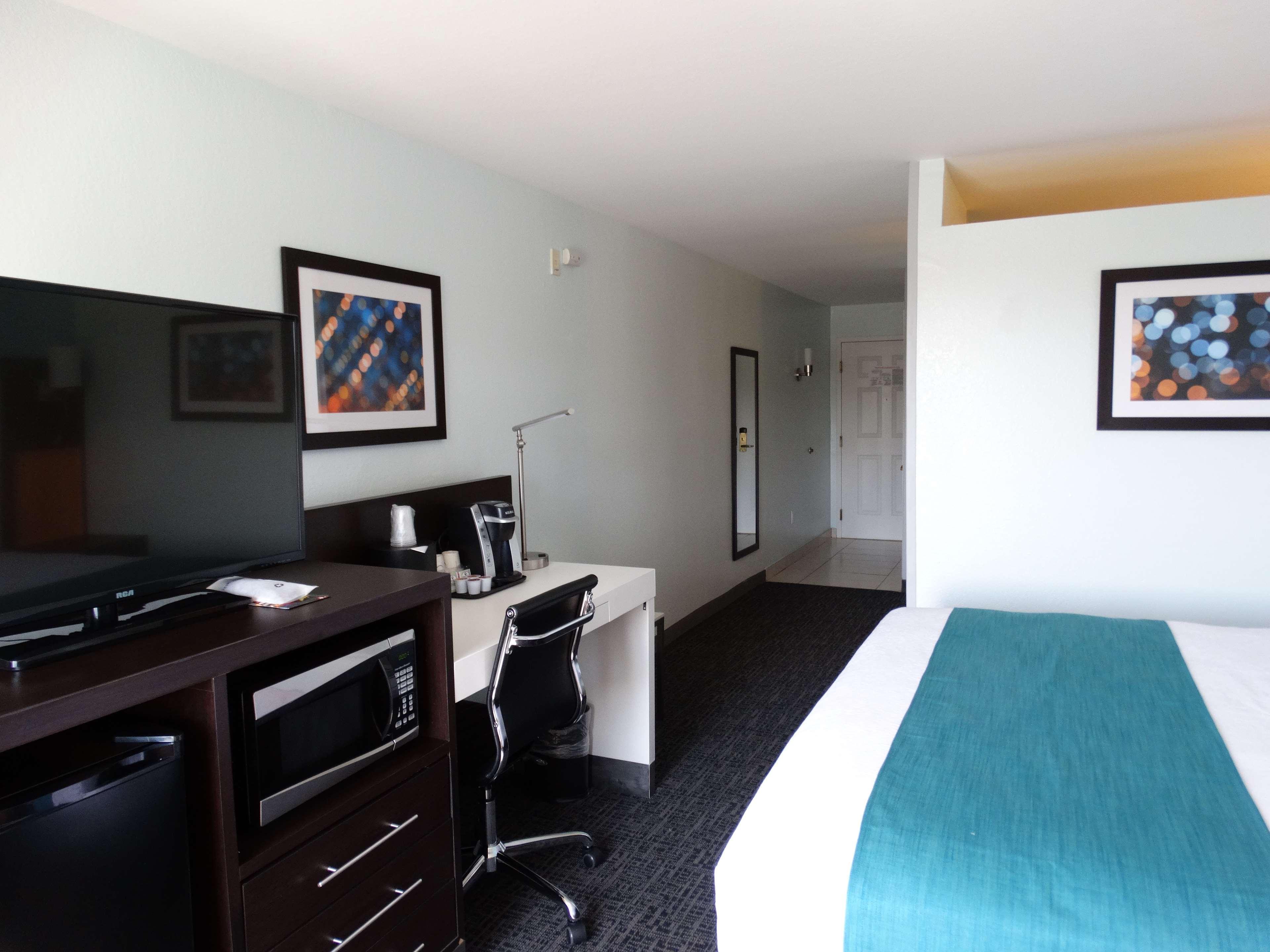 Western Orlando Buena Vista South & Hotel Kissimmee