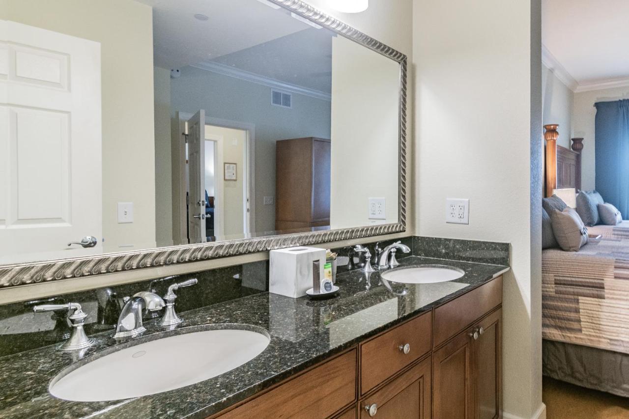 Holiday home Reunion Villa: Spacious Getaway With Heated Pools *