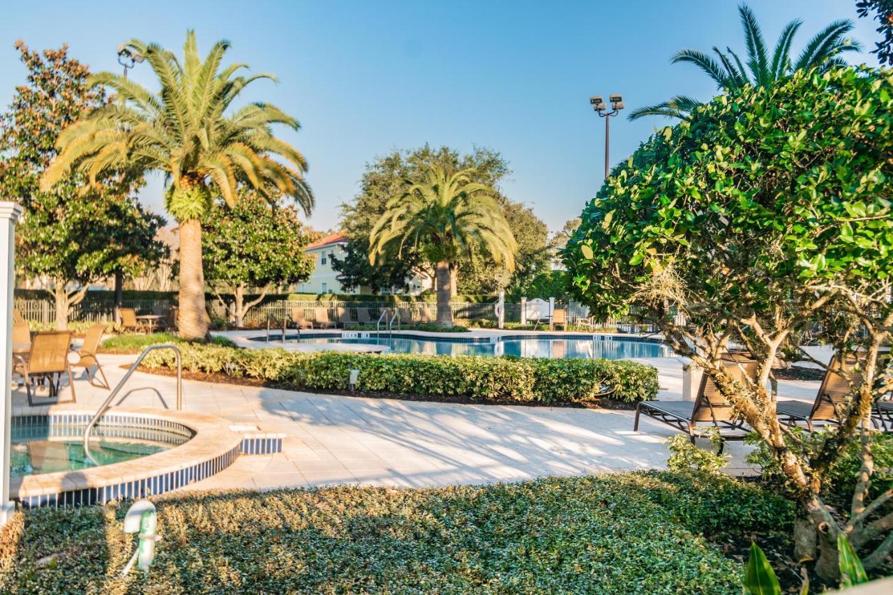 Reunion Villa: Spacious Getaway With Heated Pools Kissimmee