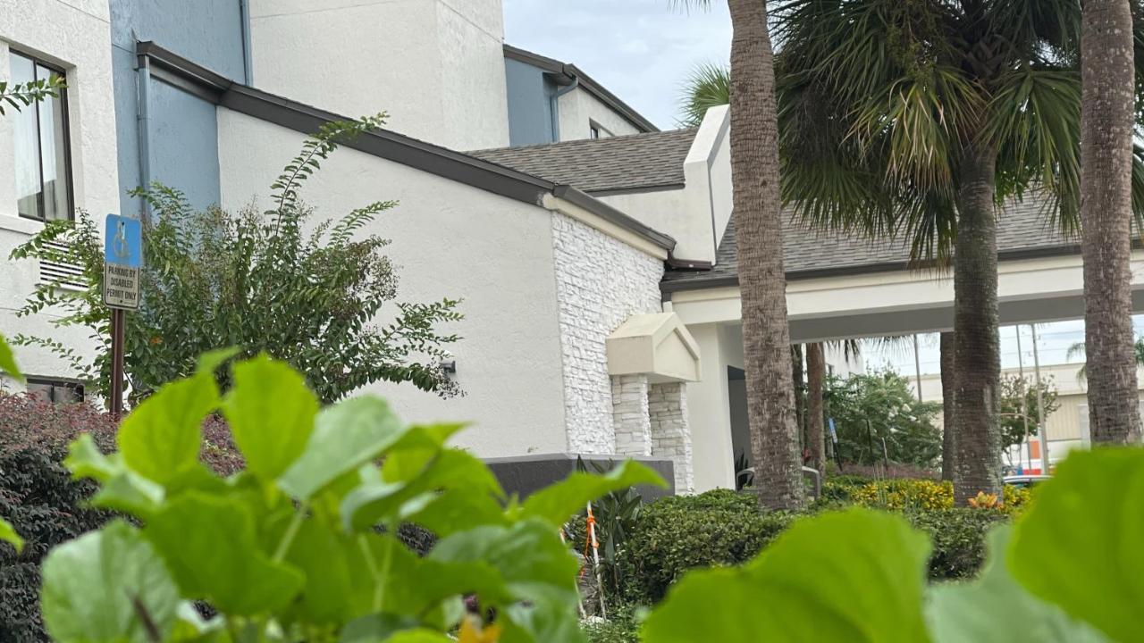 Destiny Palms Maingate West 2*