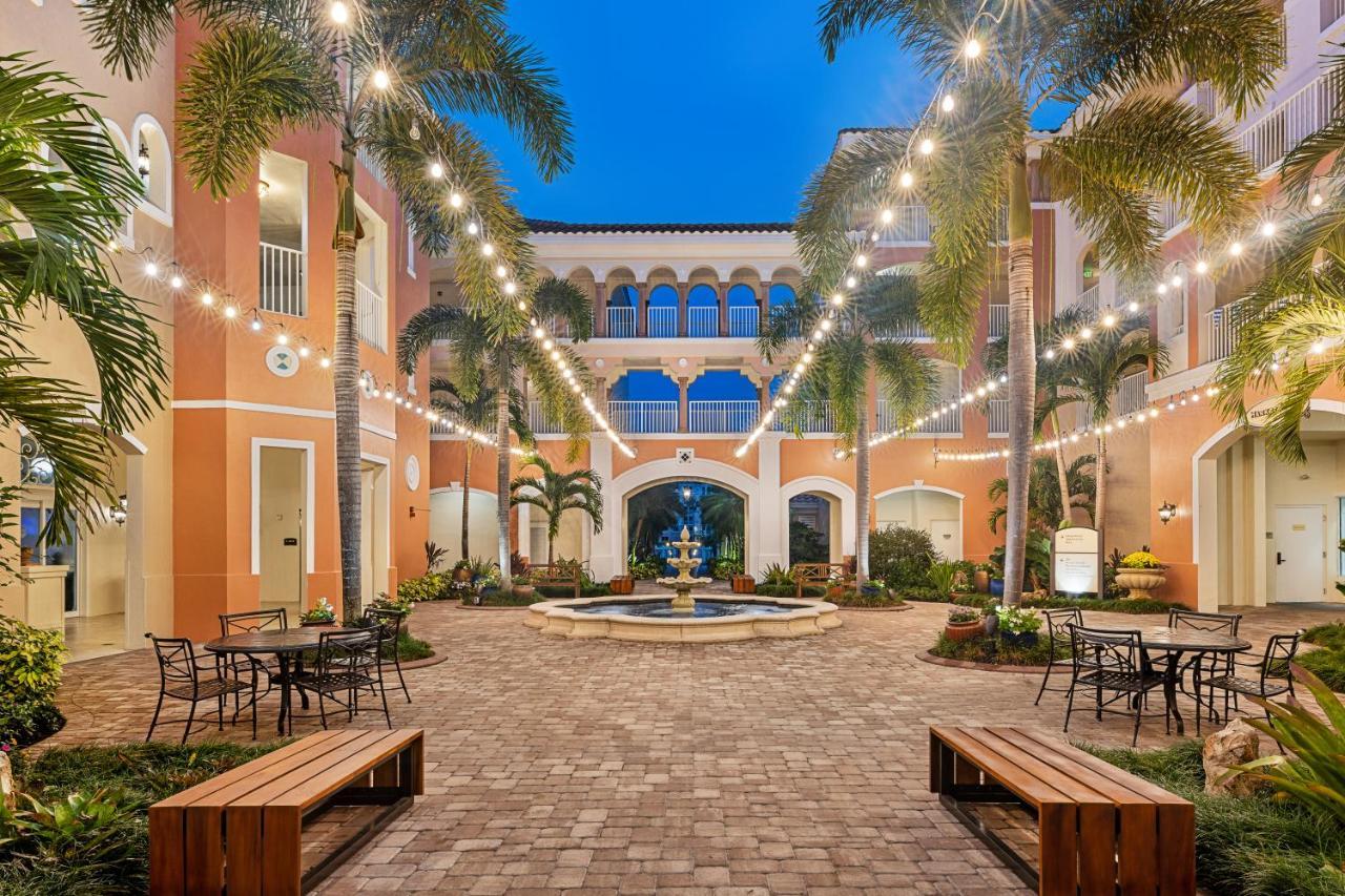 Marriott's Grande Vista Hotel 4*
