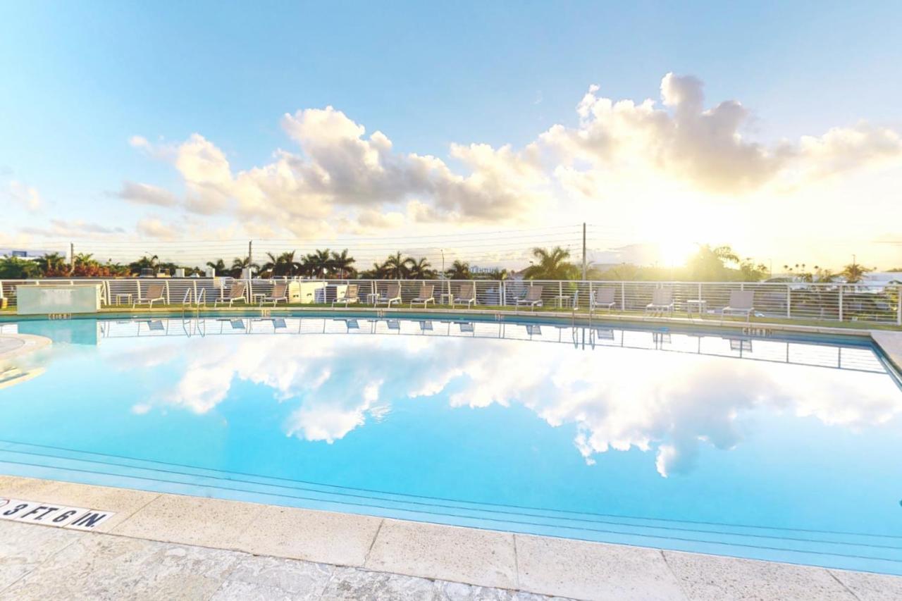 Nuvo - Miami Doral Hotel 4*