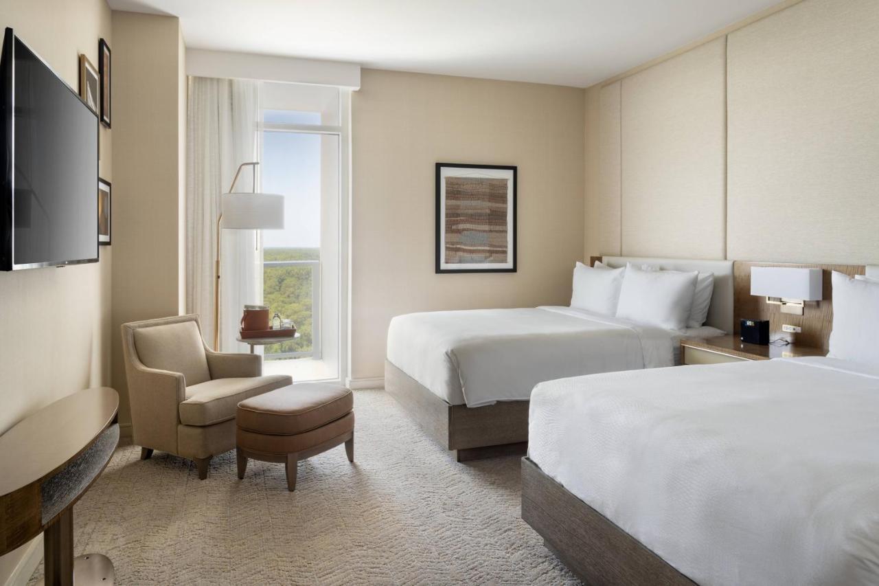 Jw Marriott Orlando Bonnet Creek & Hotel Lake Buena Vista