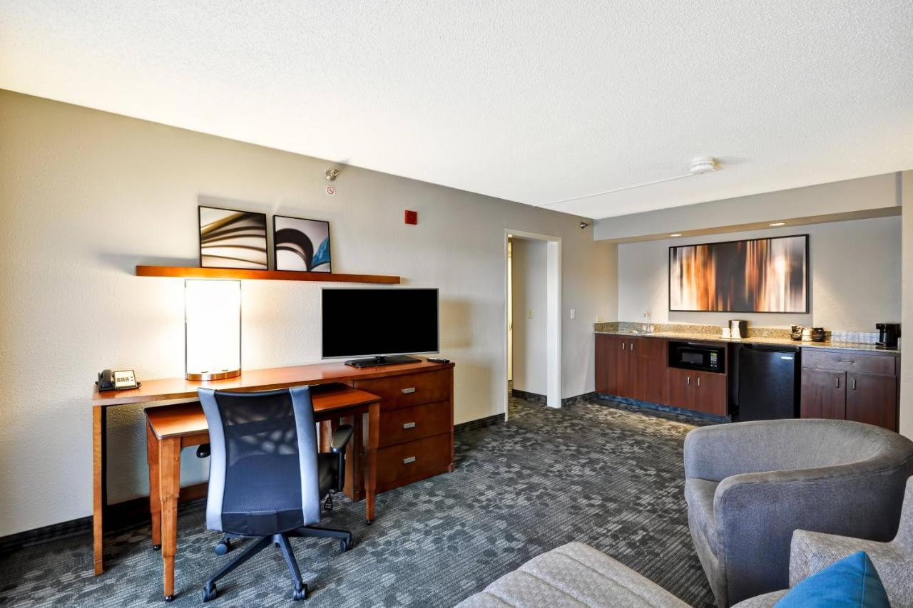 Courtyard By Marriott Airport/ Northeast 3* Jacksonville