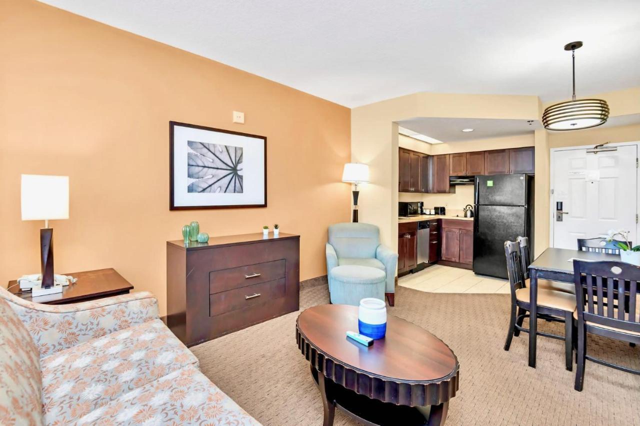Cozy 1br Apt With 2 Queens W Pool & Hot Tub Orlando