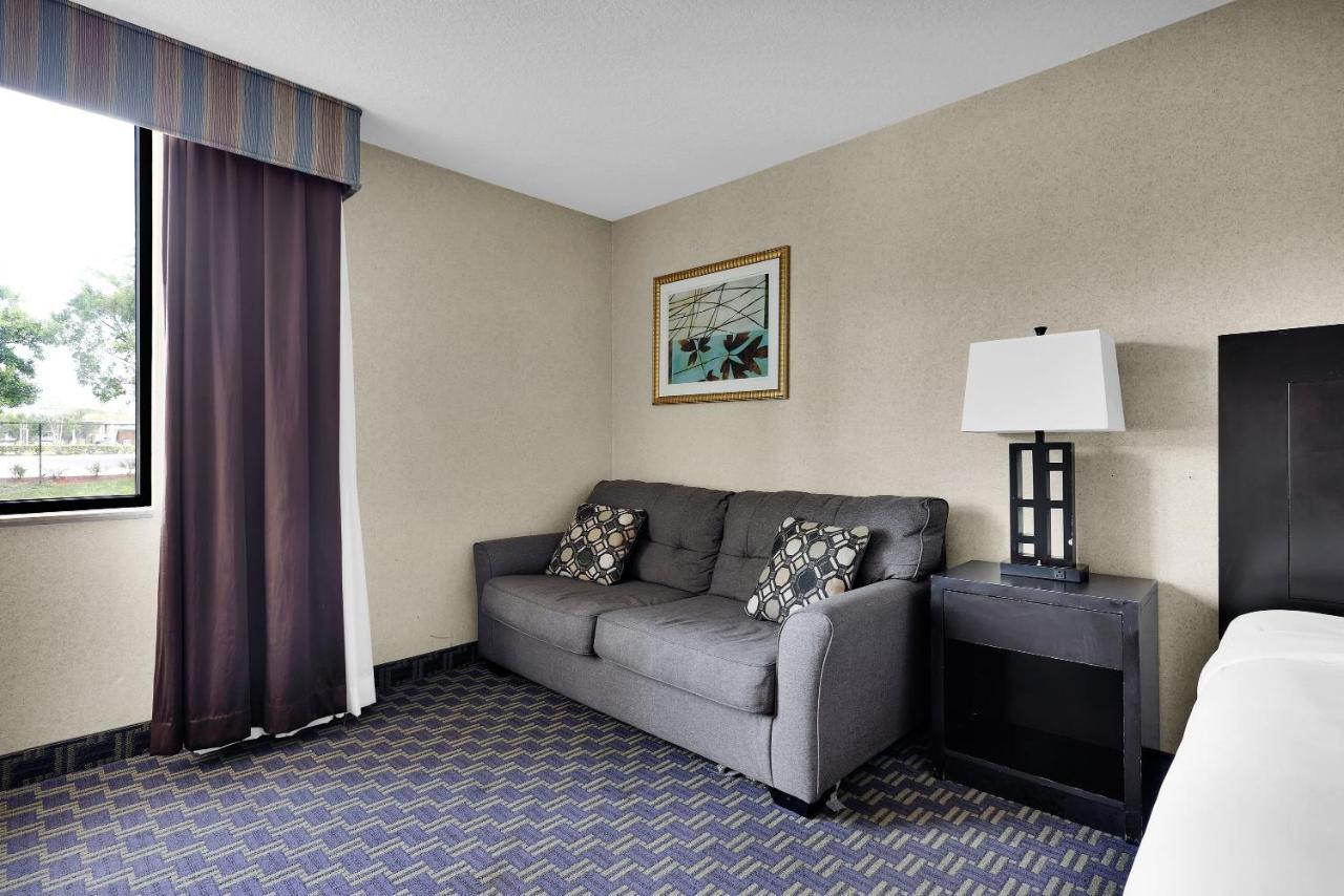 Ramada By Wyndham I-95 By Butler Blvd