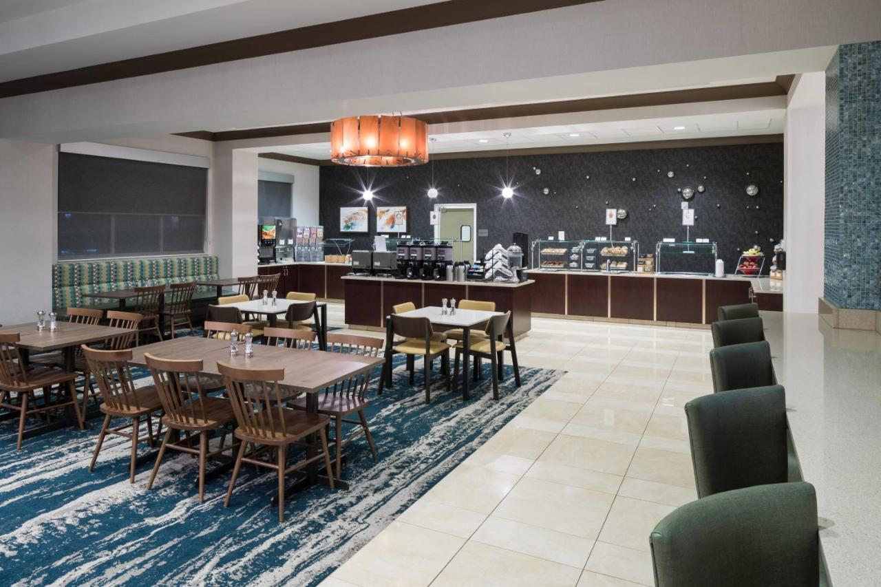 Hotel Fairfield By Marriott Orlando At Seaworld