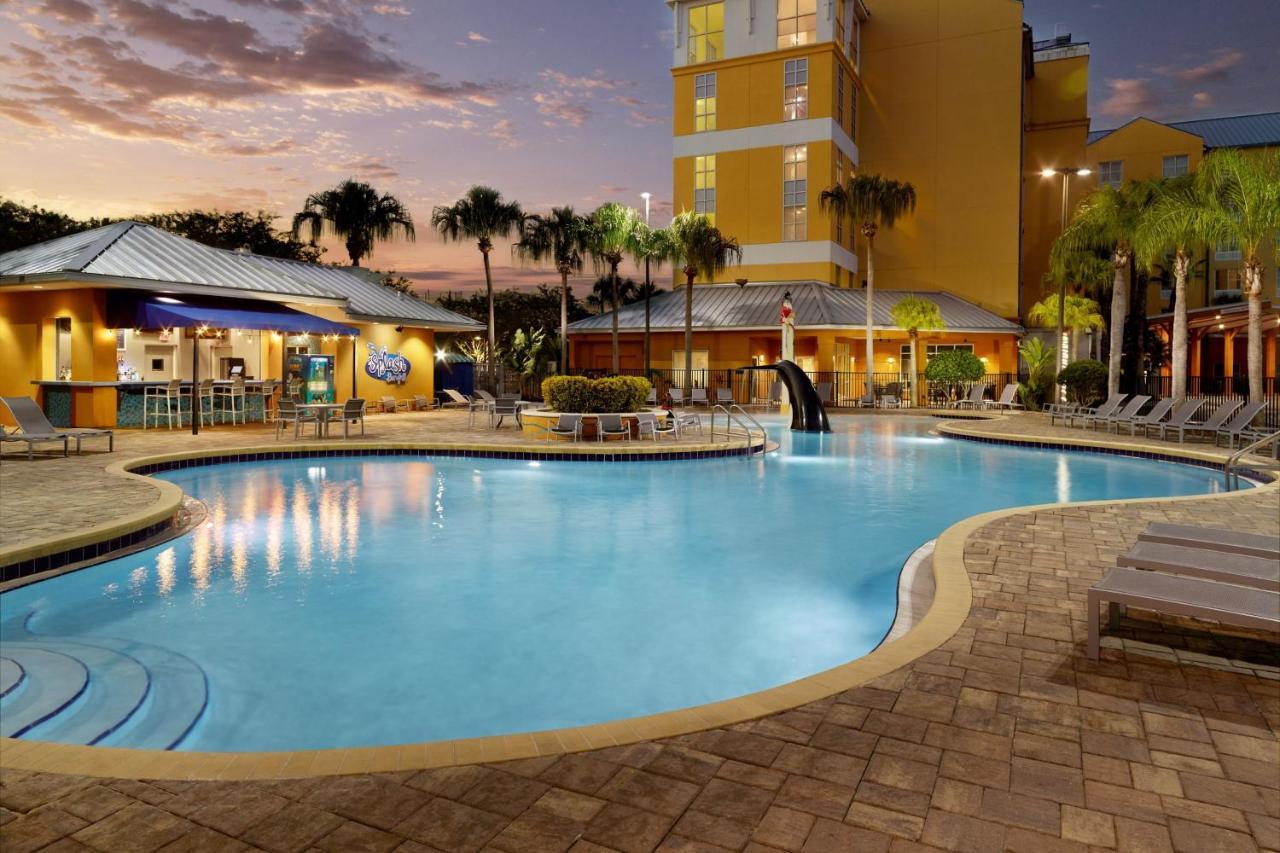 Fairfield By Marriott Orlando At Seaworld Hotel Williamsburg