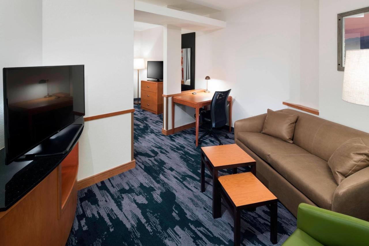 Hotel Fairfield By Marriott Orlando At Seaworld 3*