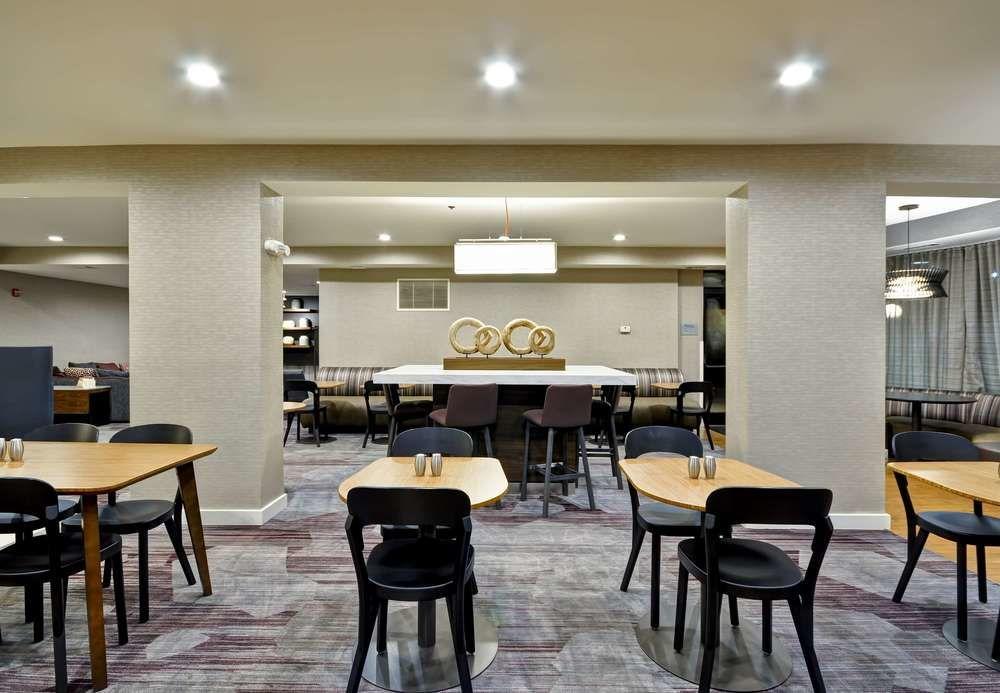 Hotel Courtyard By Marriott Airport/ Northeast 3*