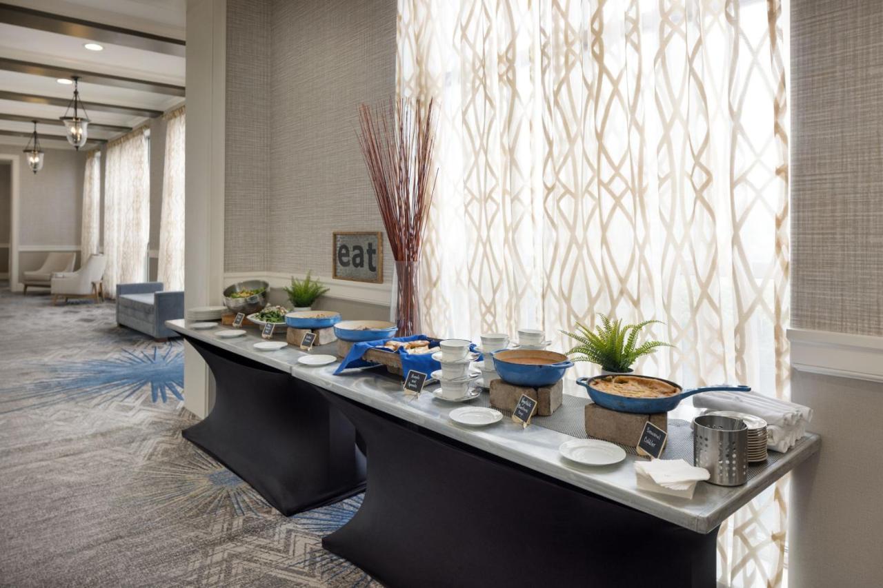 Sheraton Hotel 4*