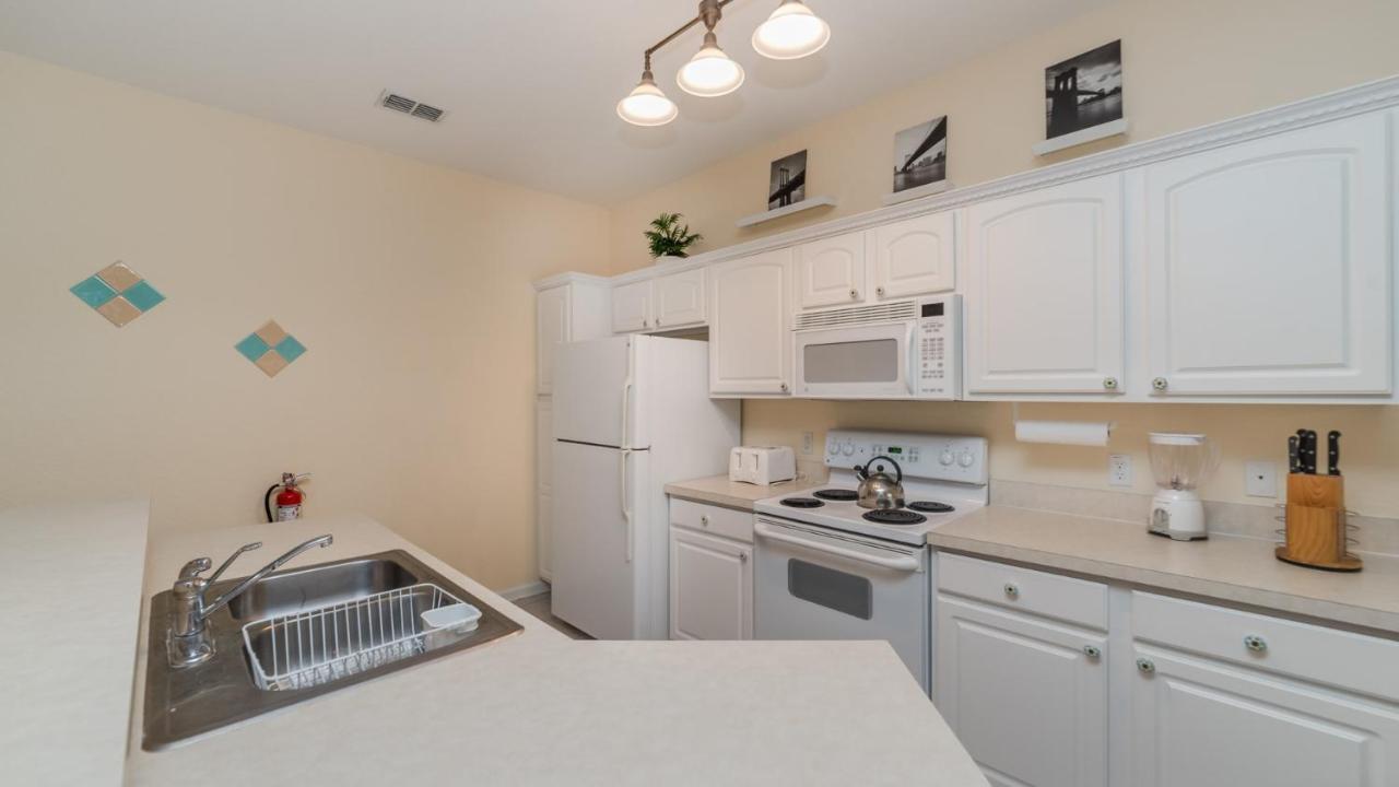 7705 Comrow * Kissimmee