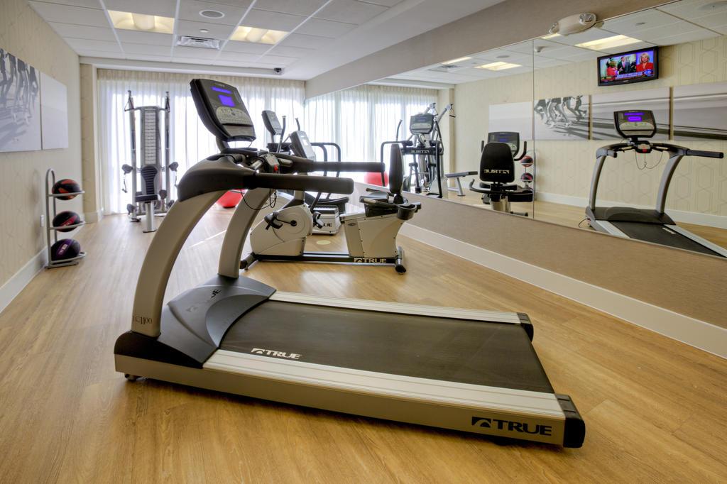 Comfort Miami Airport North Hotel 3*