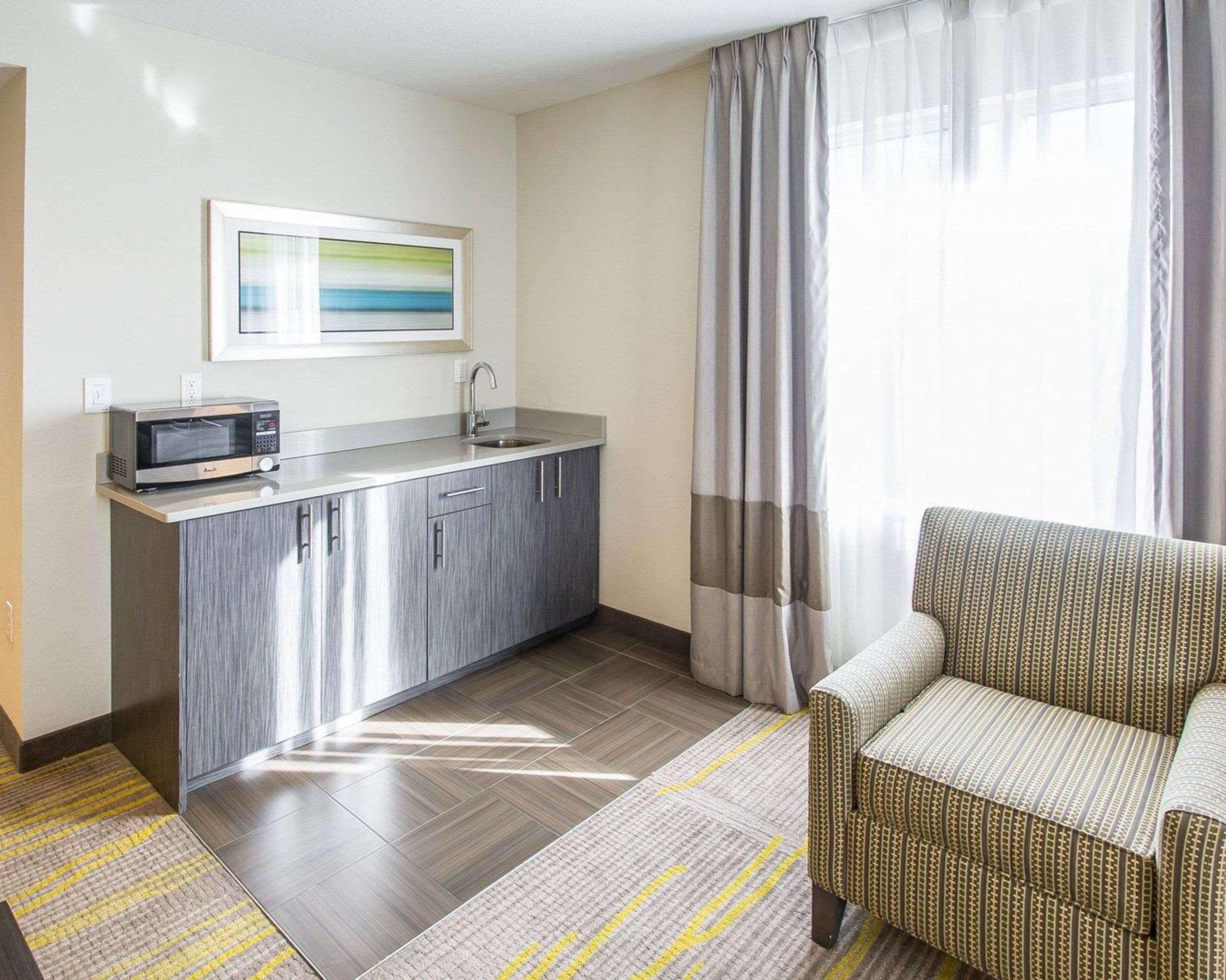 Comfort Miami Airport North