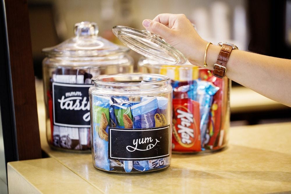 Hyatt Place Airport 3*