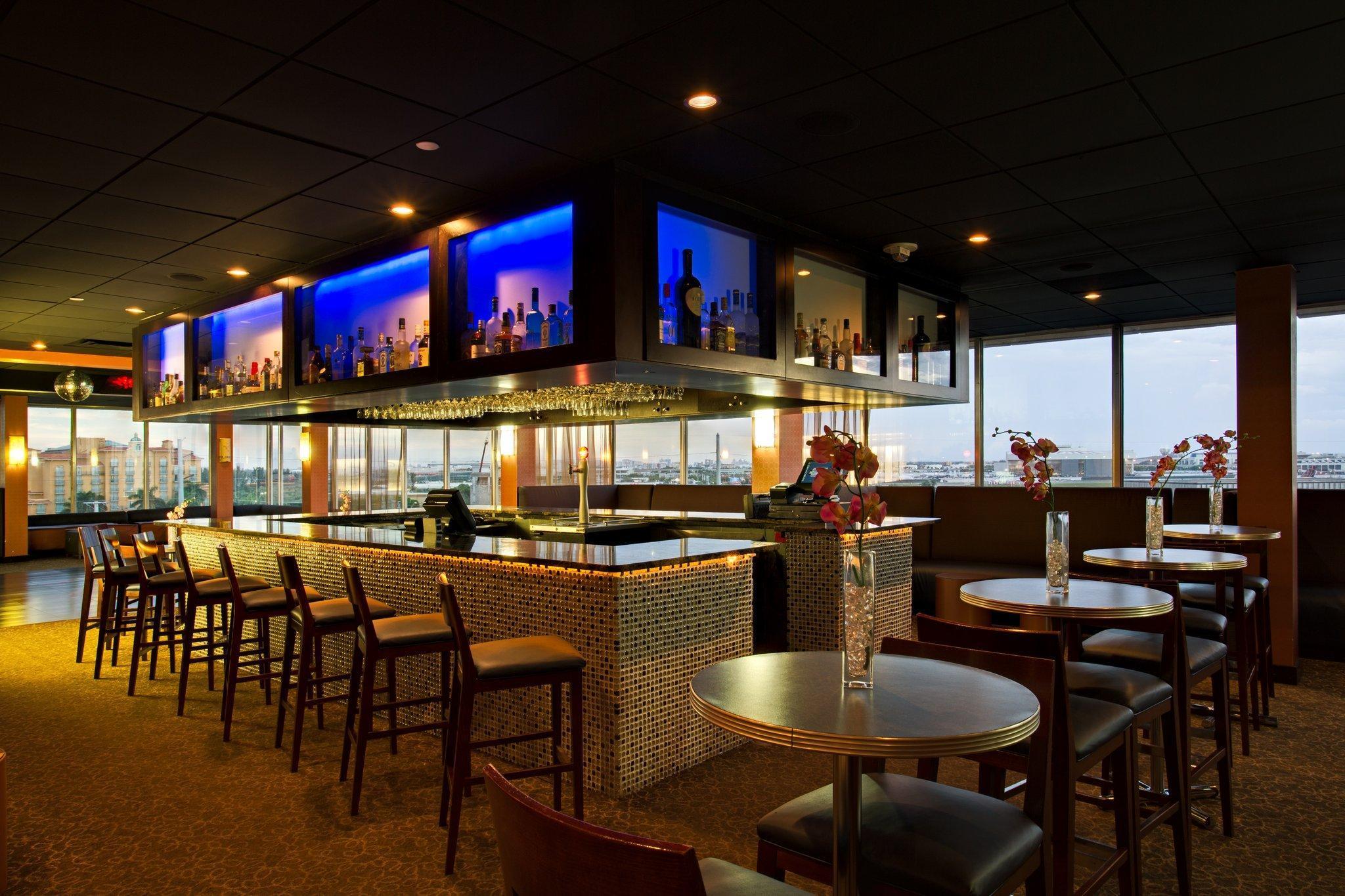 Hotel Miami International Airport By Ihg