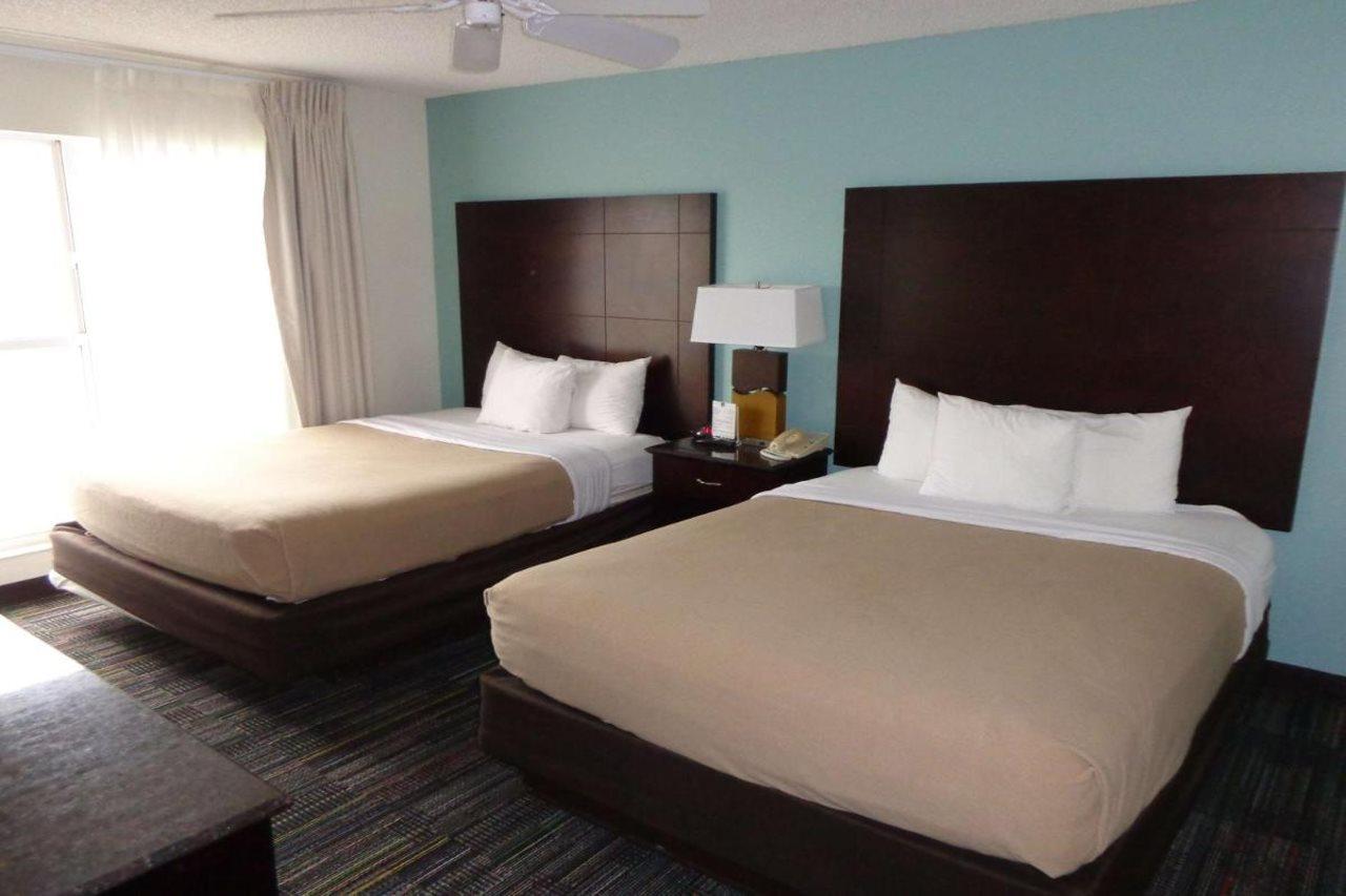 Surestay By Western Orlando Buena Vista Hotel 3*