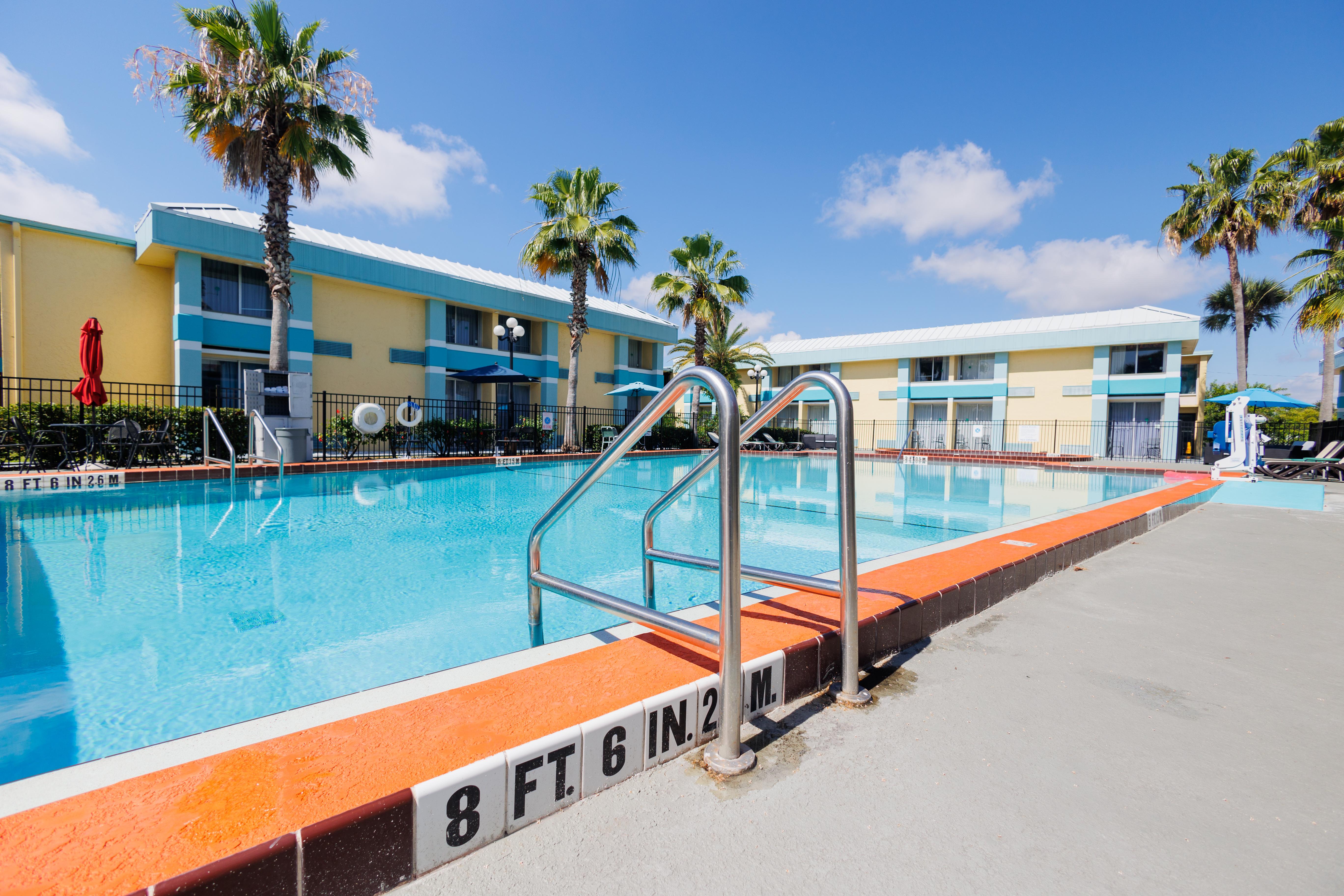 Hotel Garnet & 3*