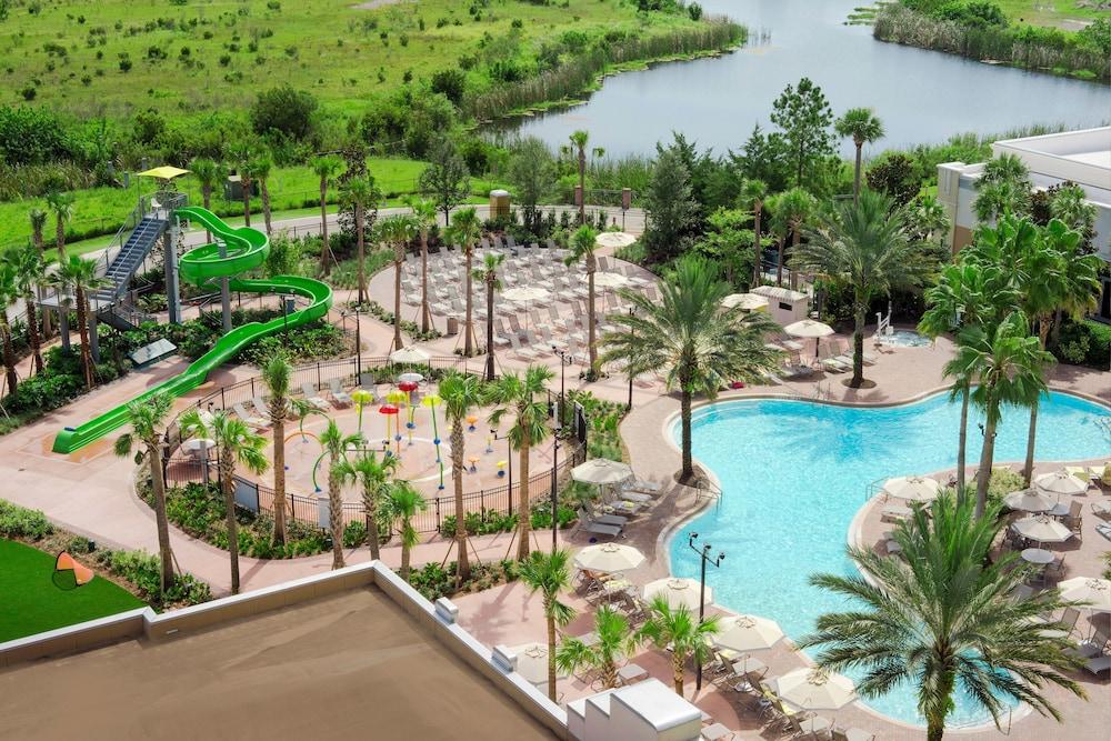 Hilton Grand Vacations Club Palmeras Orlando Resort