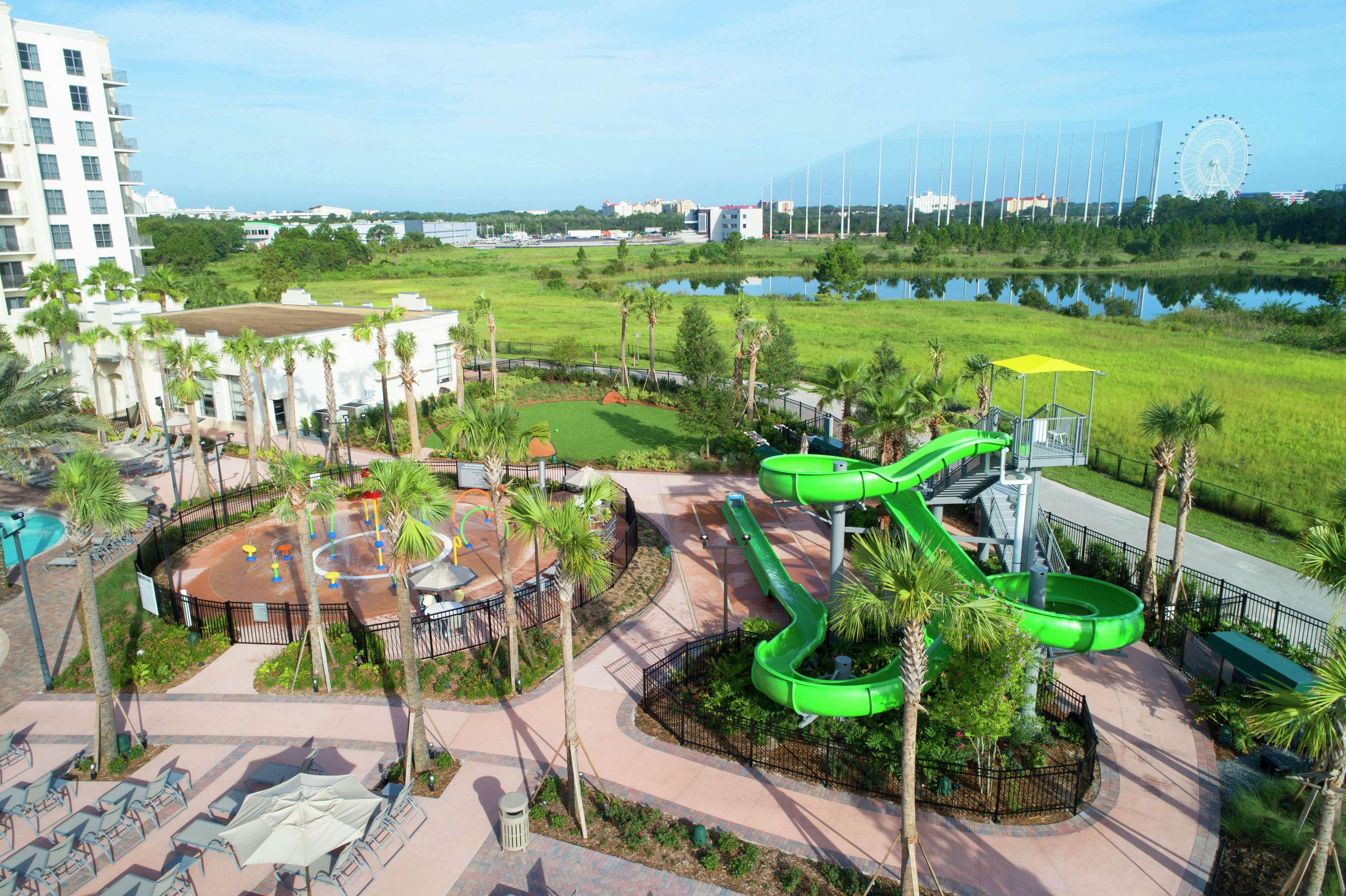 Hilton Grand Vacations Club Palmeras Orlando Resort 3*