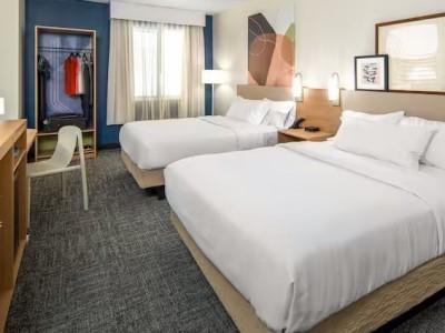 Majestic Palms Hotel