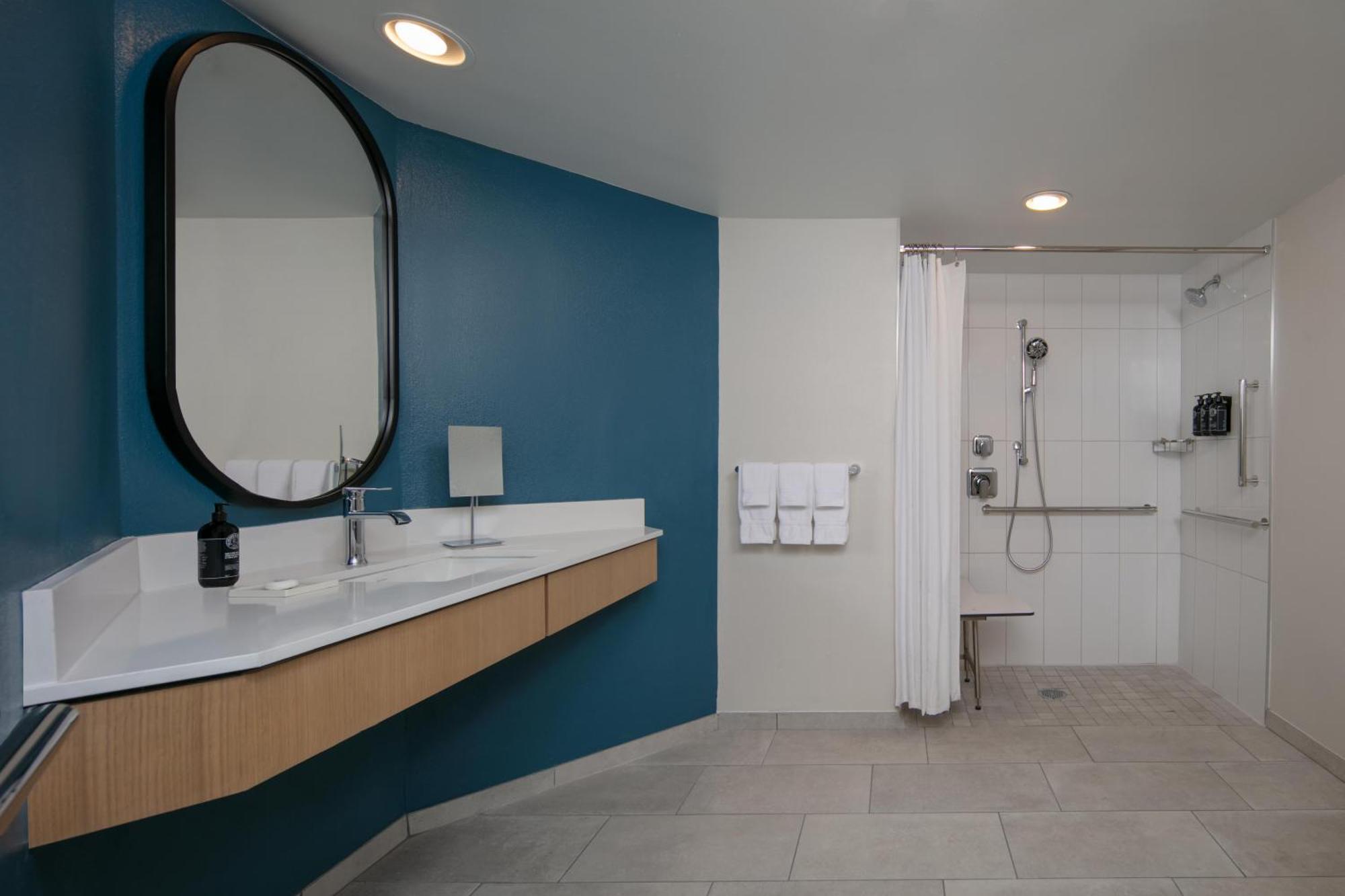Landy Universal Blvd, A Tribute Portfolio Resort 4*