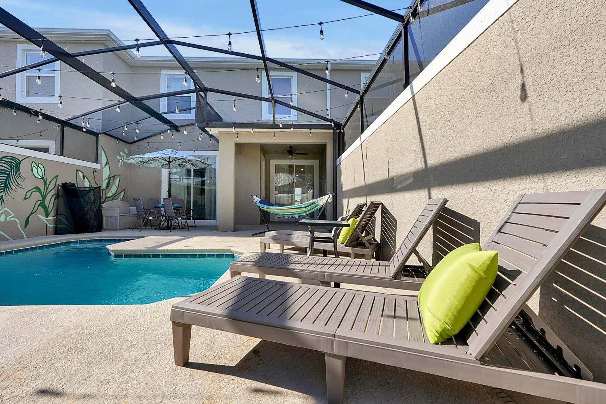 Storey Escape W/ Pool, Games & Water Park Kissimmee