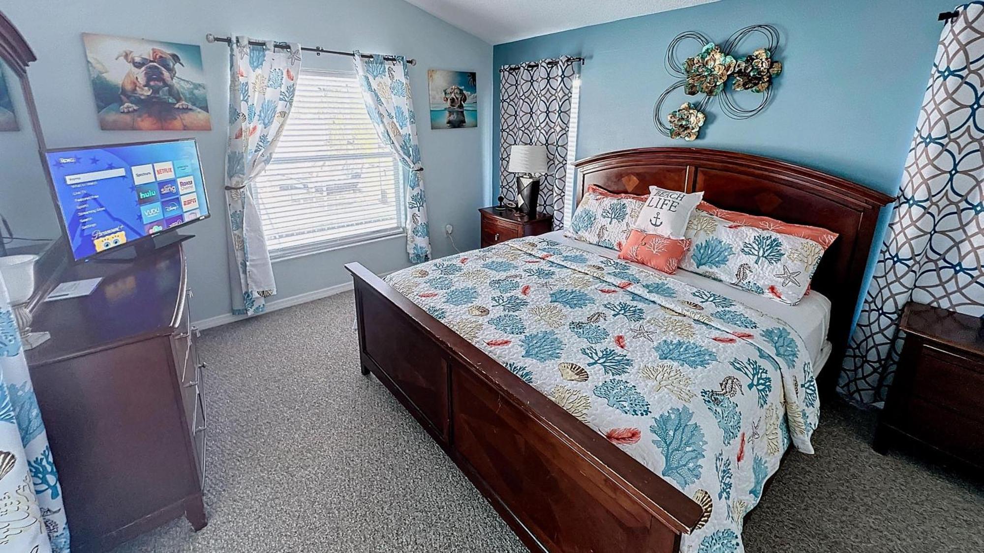 Holiday home Mickeys Movie House, 2 Masters, Pool And Spa Orlando