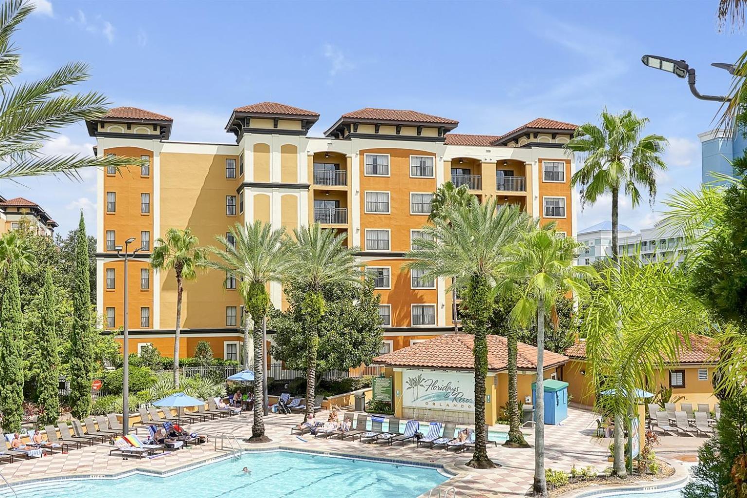 International Drive Luxury Apartment