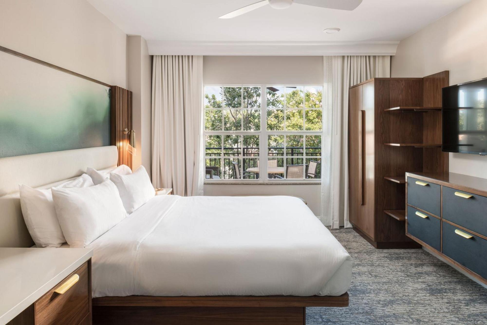Marriott's Lakeshore Reserve Hotel 3*