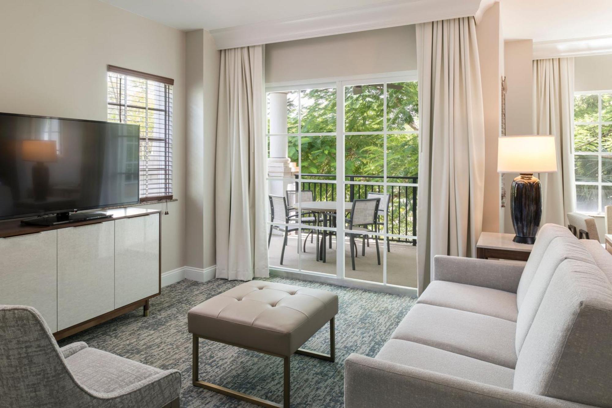 Marriott's Lakeshore Reserve Hotel 3*