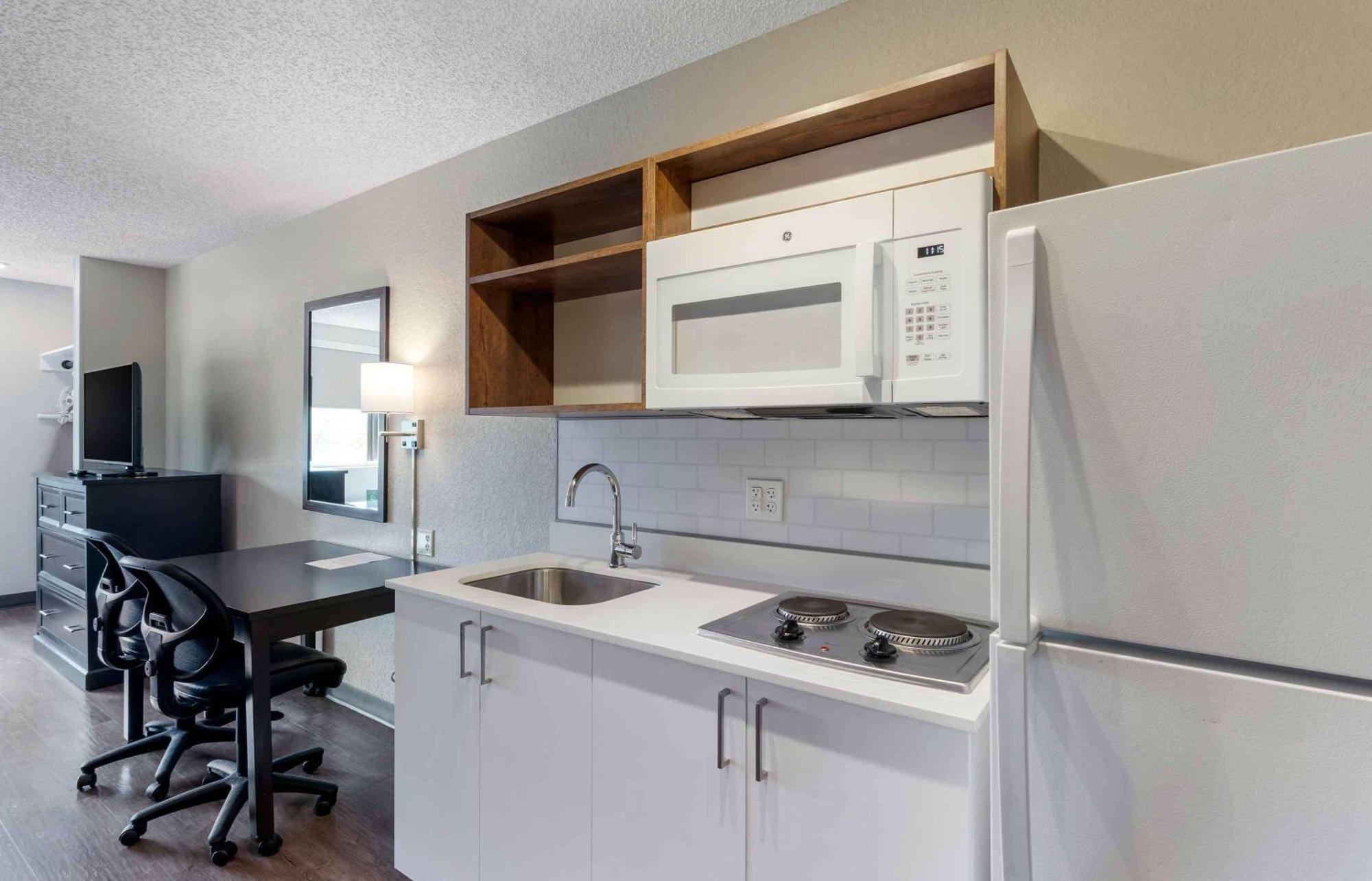 Hotel Extended America Premier - Miami - Airport - Doral - 87th Avenue South 2*