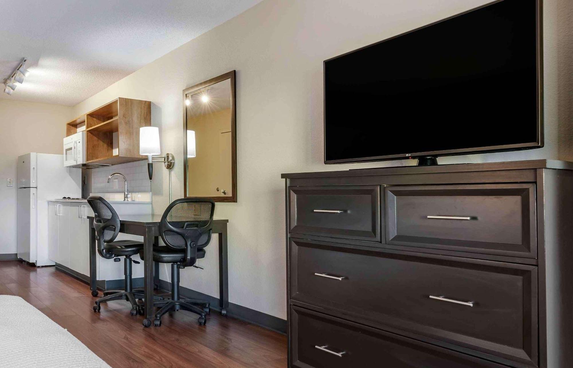 Extended America Premier - Miami - Airport - Doral - 87th Avenue South Hotel 2*
