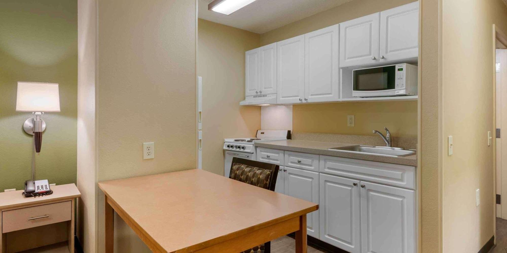 Extended Stay America Suites - Orlando - Orlando Theme Parks - Vineland Rd 2*
