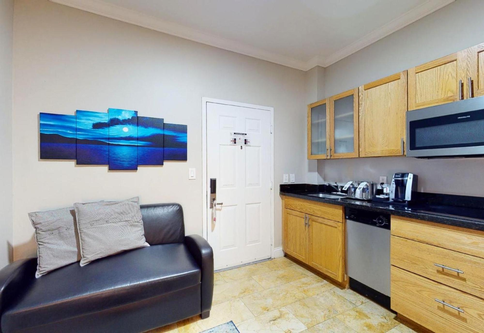 Hotel Nuvo - Miami Doral Sweetwater