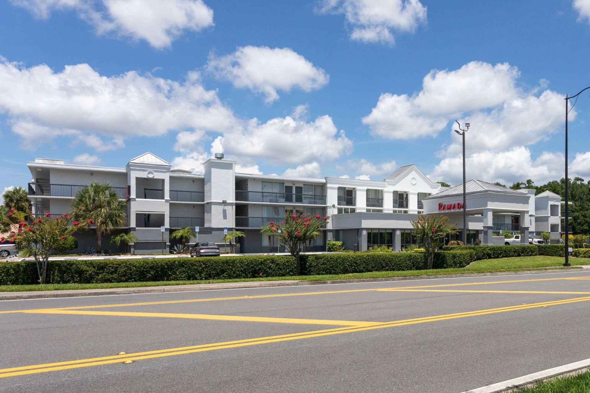 Hotel Ramada By Wyndham Near I-4 Altamonte Springs