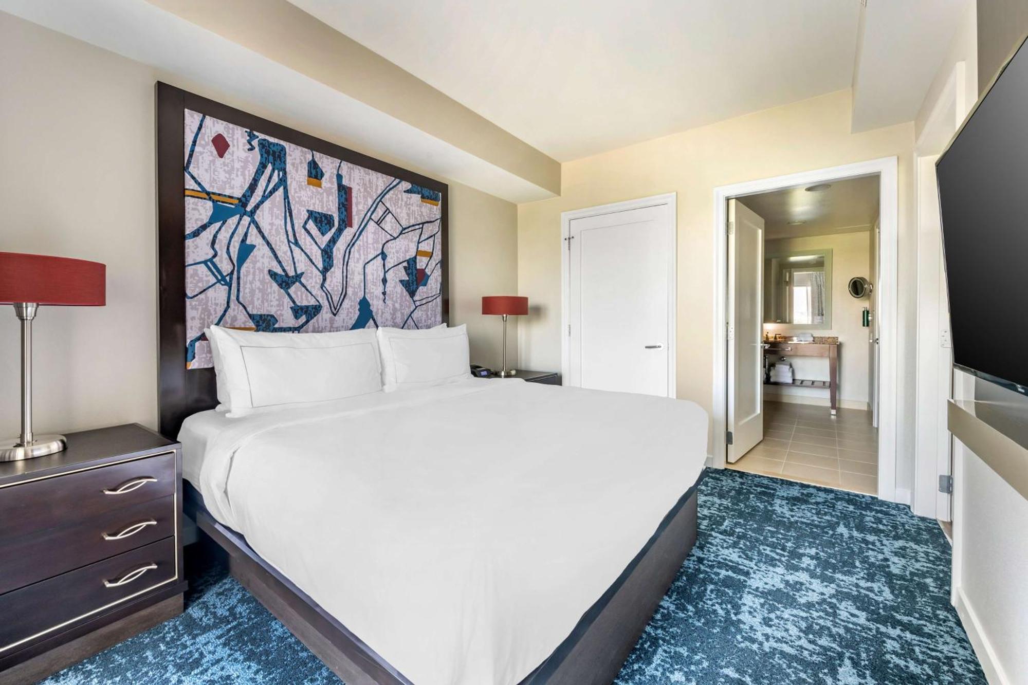 Hilton Grand Vacations Club Palmeras Orlando Resort
