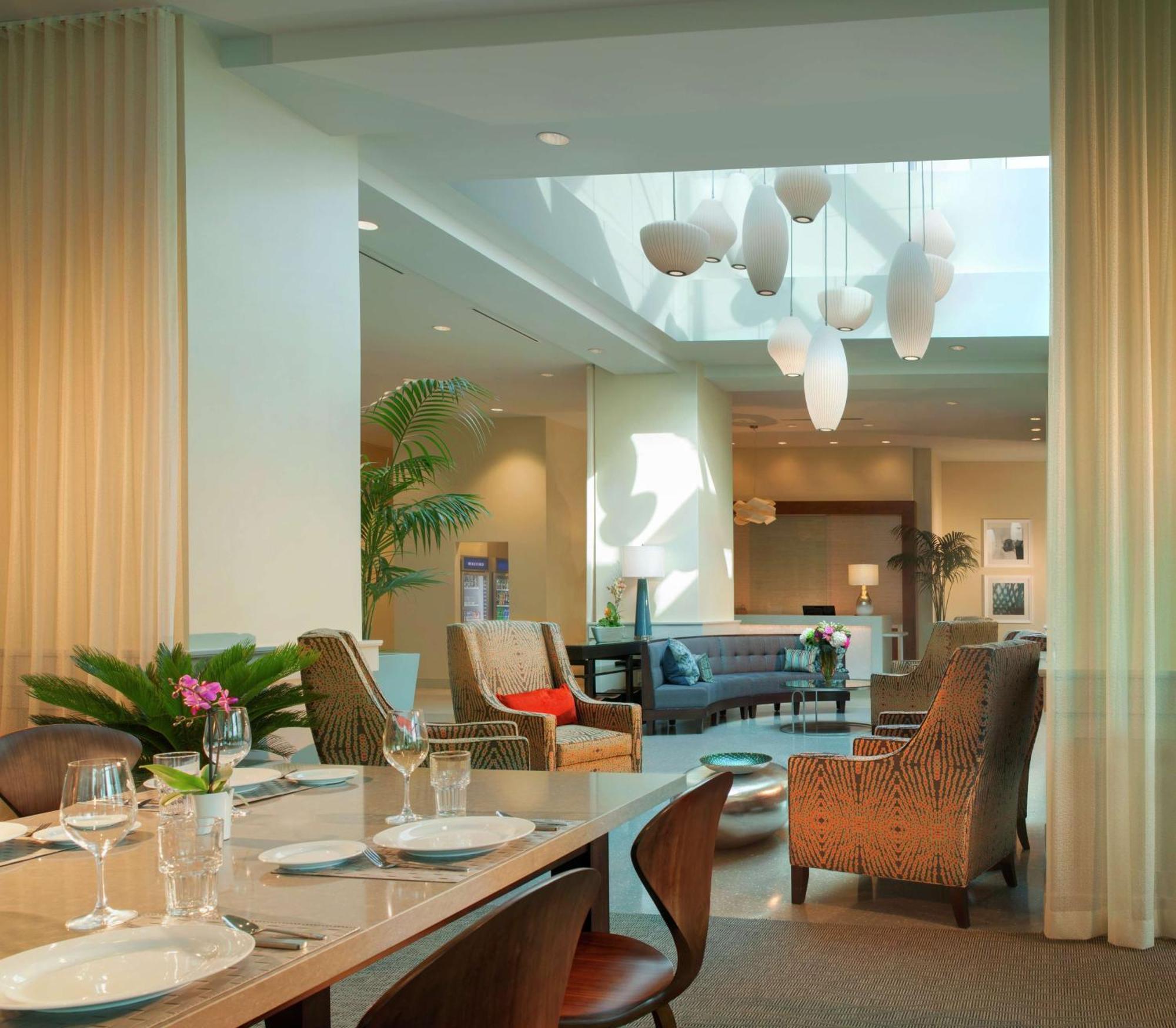 Hilton Garden Miami Dolphin Mall Hotel Sweetwater