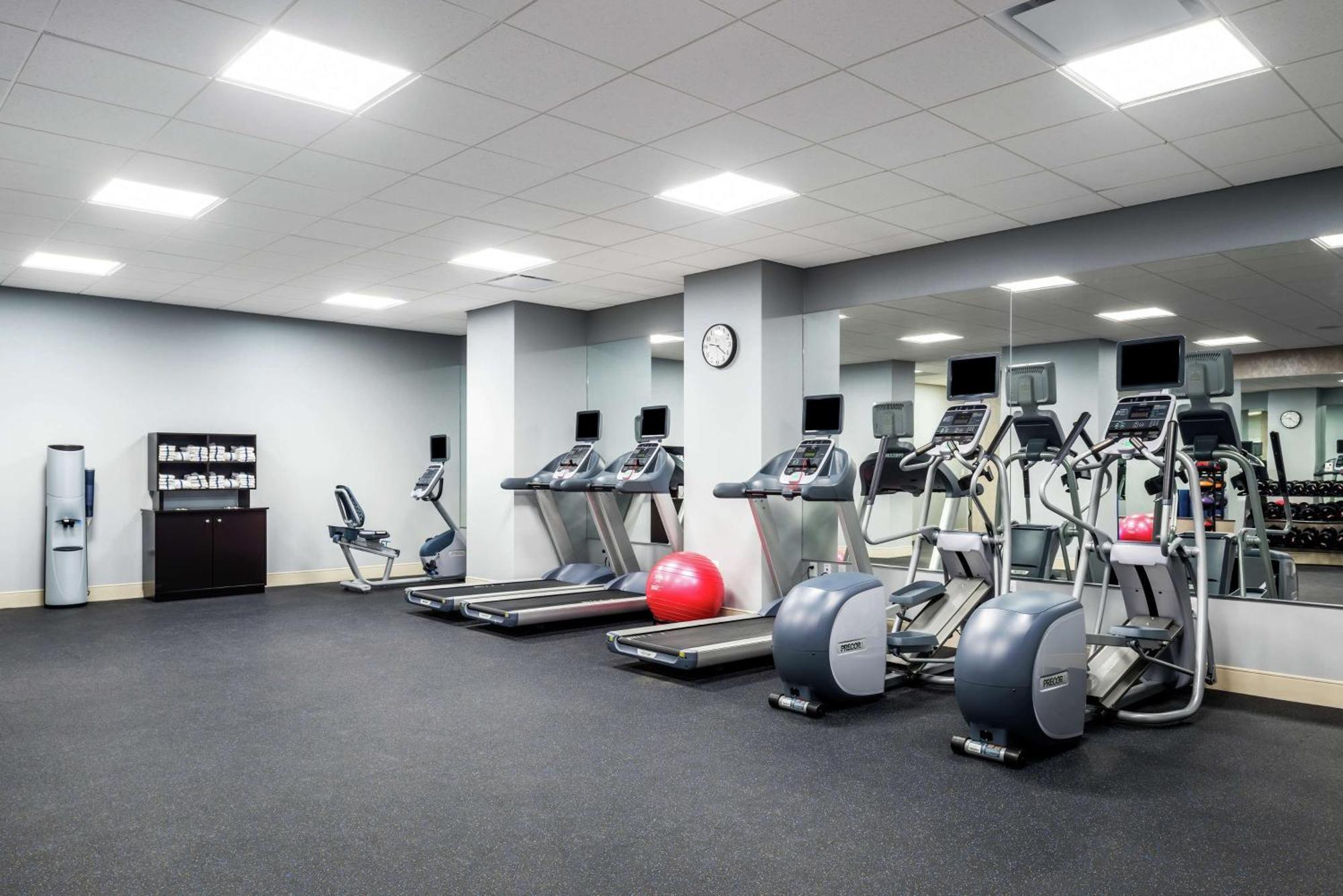 Hilton Garden Miami Dolphin Mall 3*
