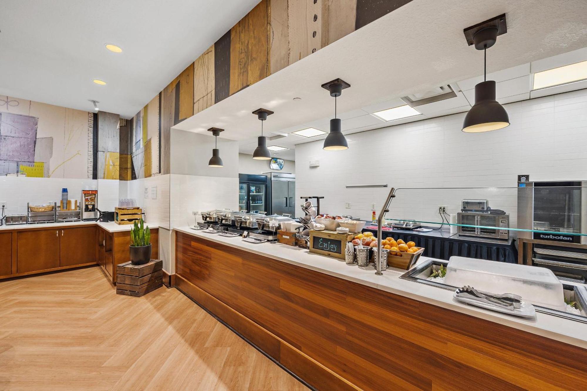 Four Points By Sheraton Baymeadows Hotel 3*