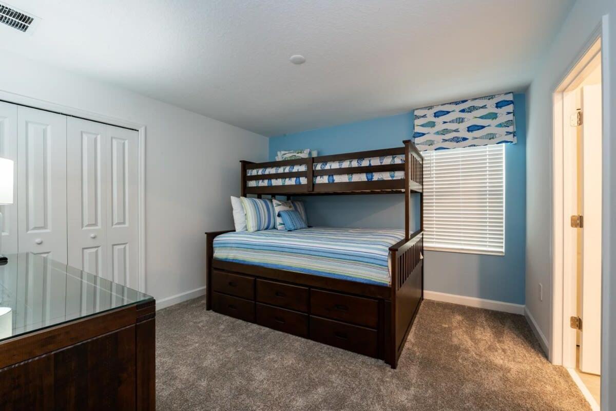 Amazing 8br W Theme Rms Game Theater Holiday home