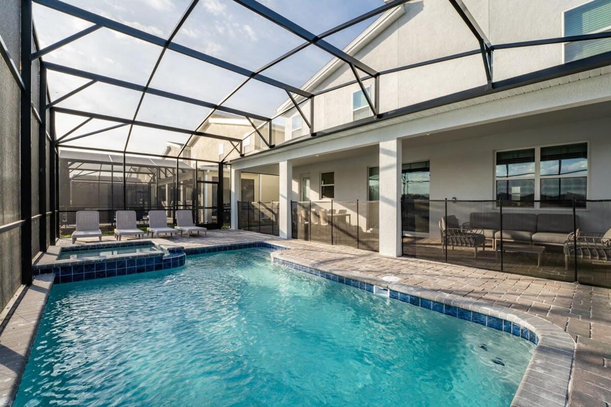 Amazing 8br W Theme Rms Game Theater Kissimmee