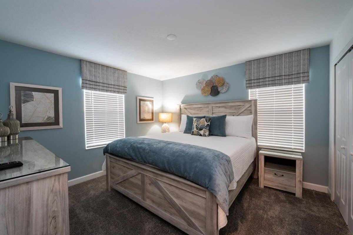 Holiday home Amazing 8br W Theme Rms Game Theater