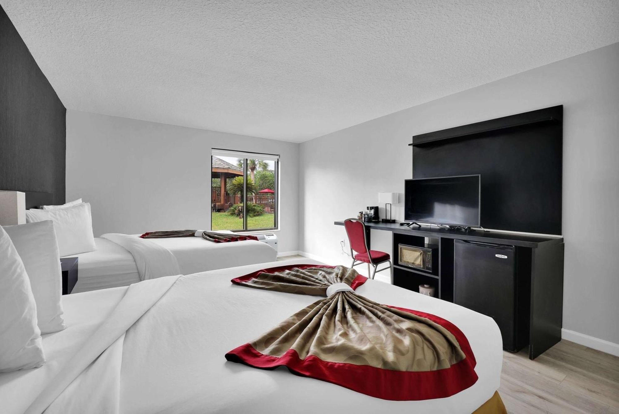 Ramada By Wyndham I-95 By Butler Blvd Jacksonville