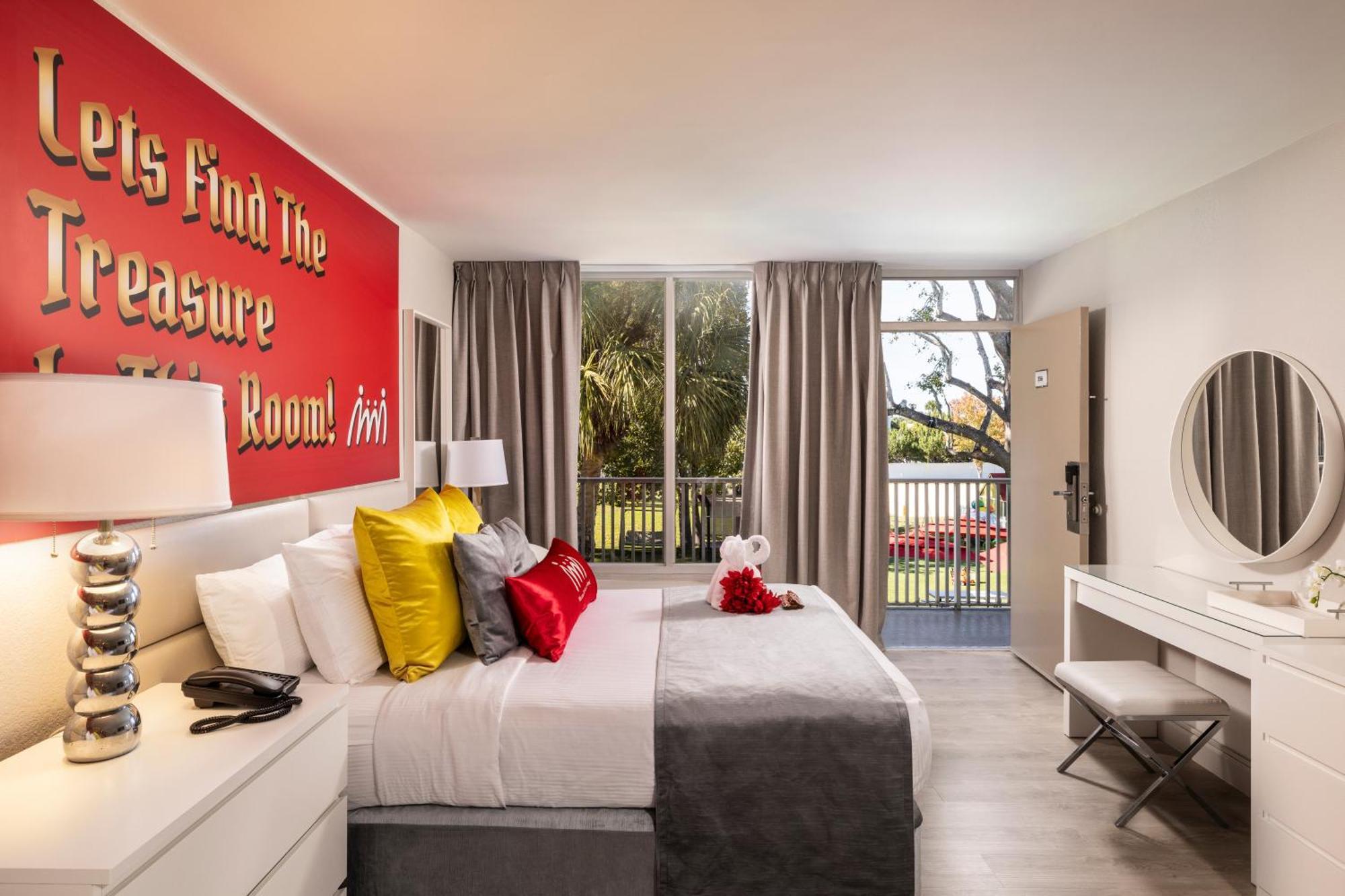 Magic Moment And Kids Club Hotel