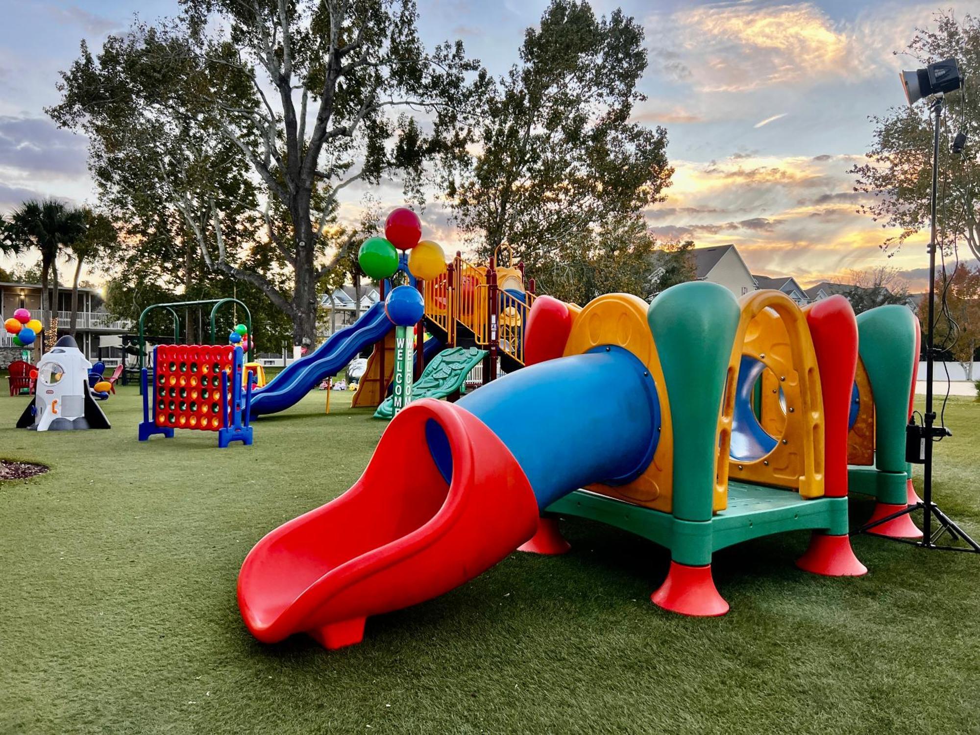 Magic Moment And Kids Club Hotel