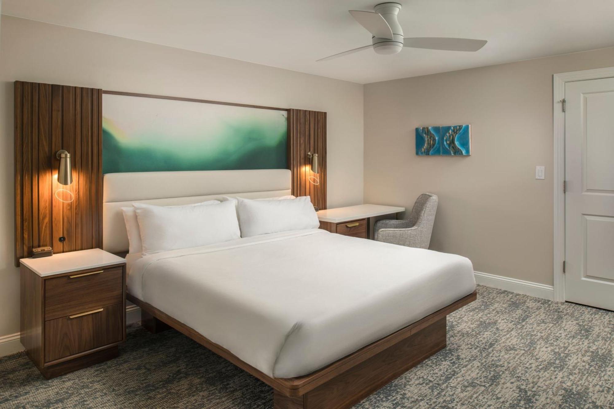 Marriott's Lakeshore Reserve Hotel 3*