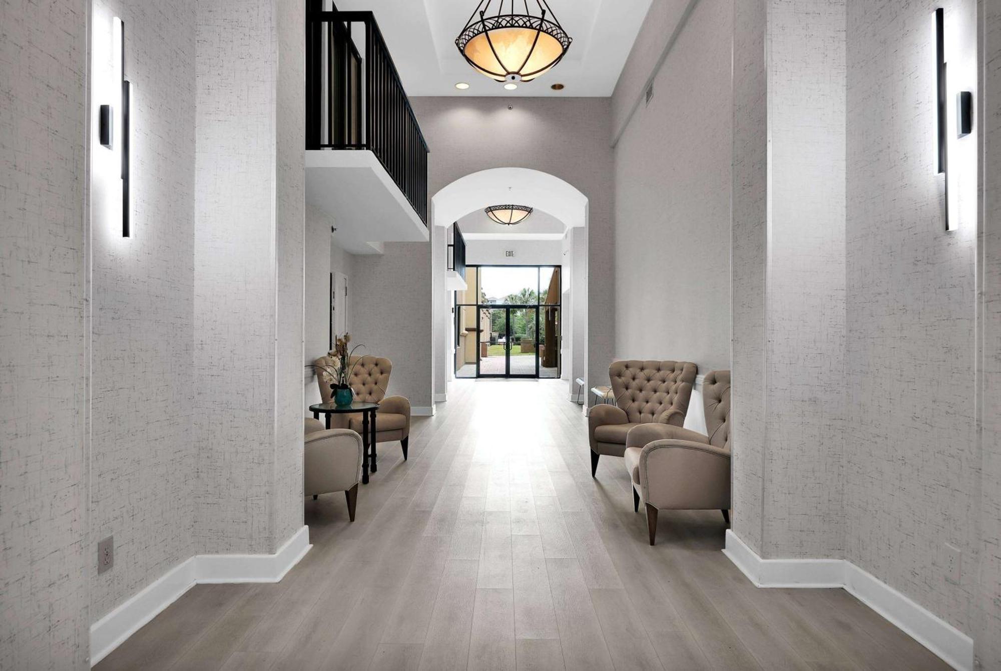 Ramada By Wyndham I-95 By Butler Blvd Hotel Jacksonville